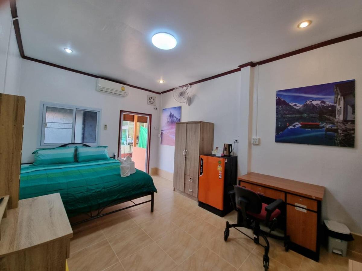 Baan Sabaijai Resort That Phanom Екстер'єр фото