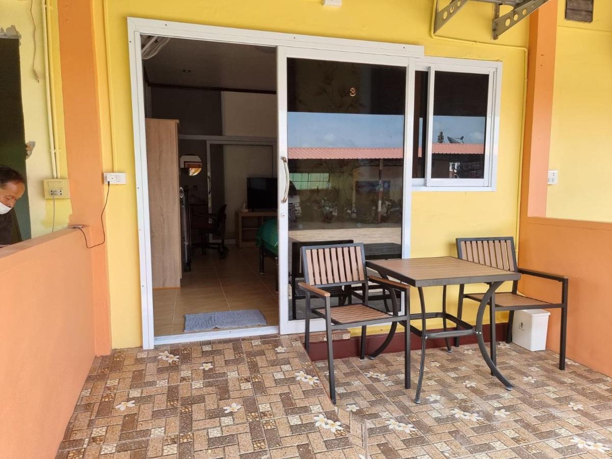 Baan Sabaijai Resort That Phanom Екстер'єр фото