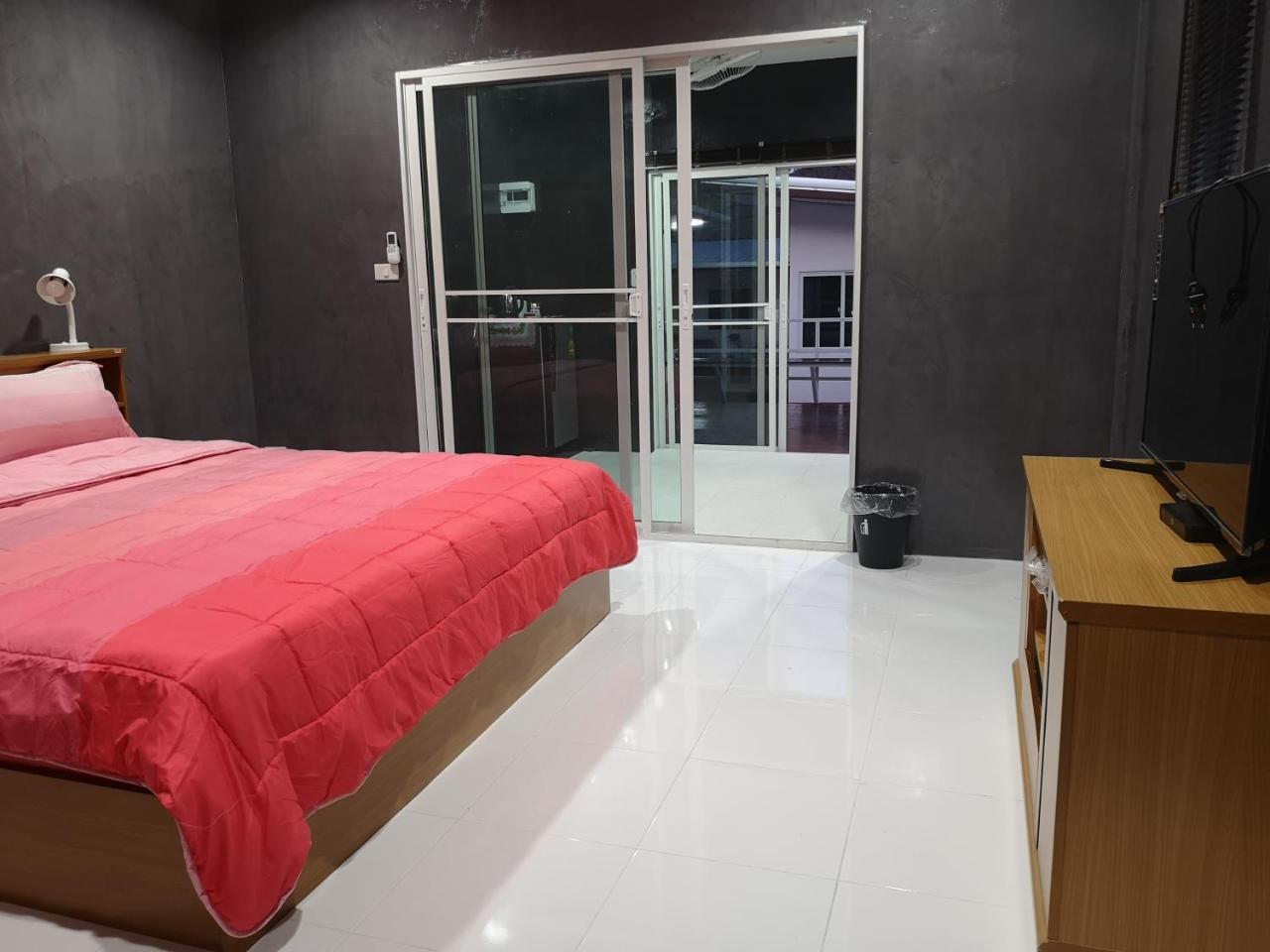 Baan Sabaijai Resort That Phanom Екстер'єр фото